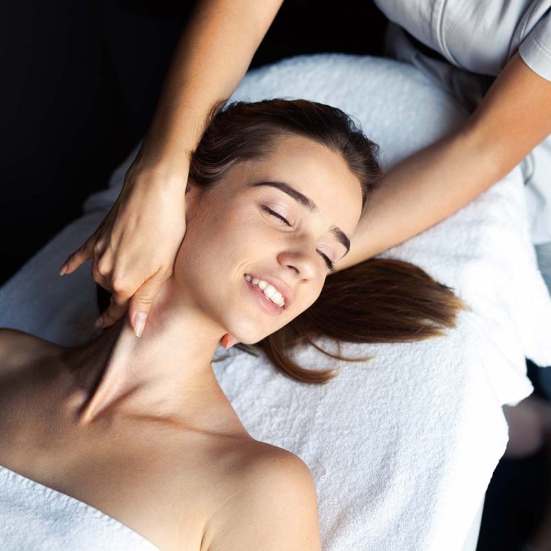 masseur-doing-massage on female